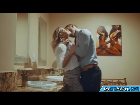 ❤️ Nuair a bhios fionn mòr gad mhealladh ann an seòmar fois poblach ️  Porno  leinn gd.vanalize.ru ❌